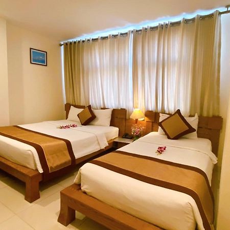 Ipeace Hotel - Bui Vien Walking Street Cidade de Ho Chi Minh Exterior foto