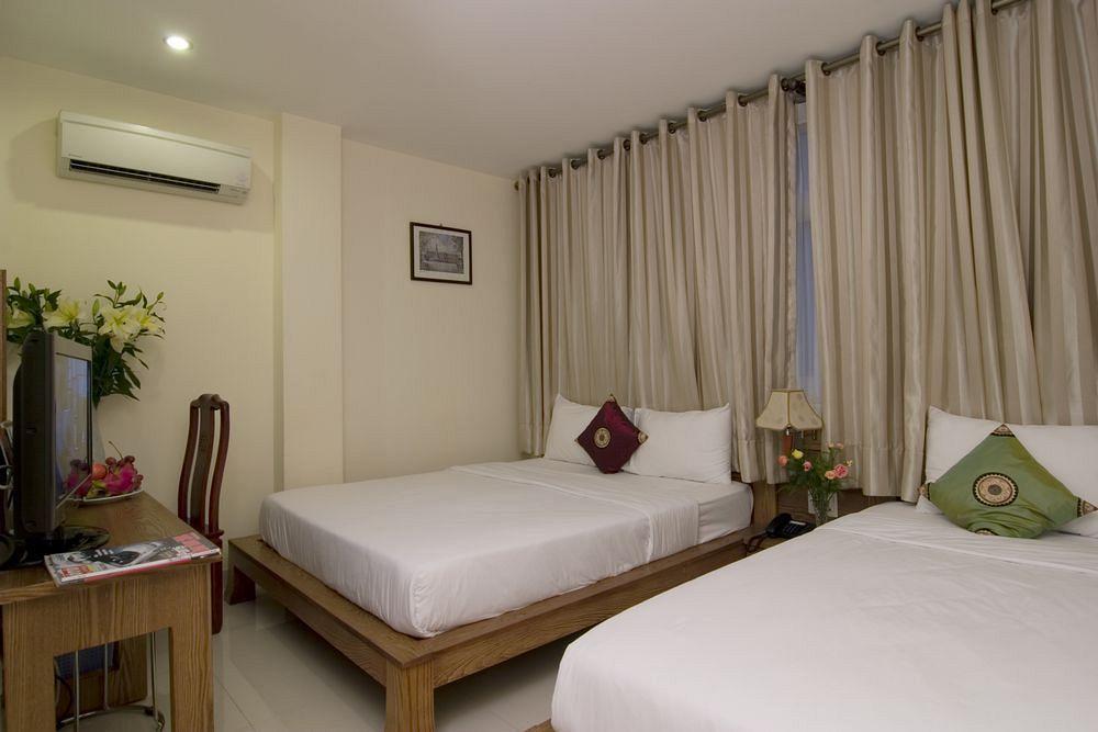 Ipeace Hotel - Bui Vien Walking Street Cidade de Ho Chi Minh Exterior foto