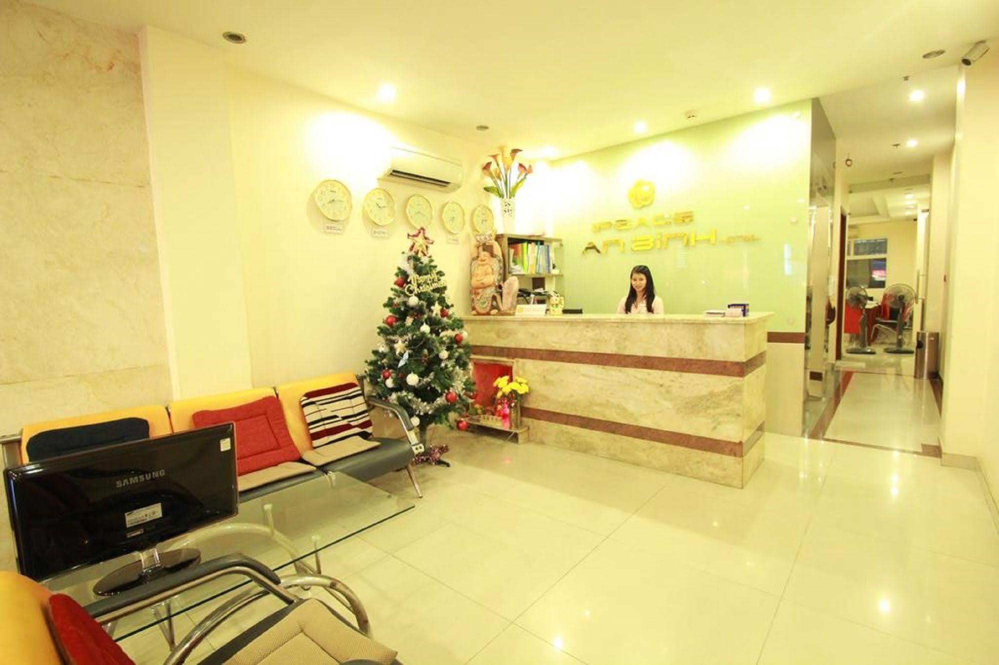 Ipeace Hotel - Bui Vien Walking Street Cidade de Ho Chi Minh Exterior foto